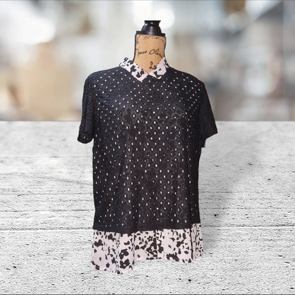 Elle eyelet mock layered top size L - Picture 2 of 14